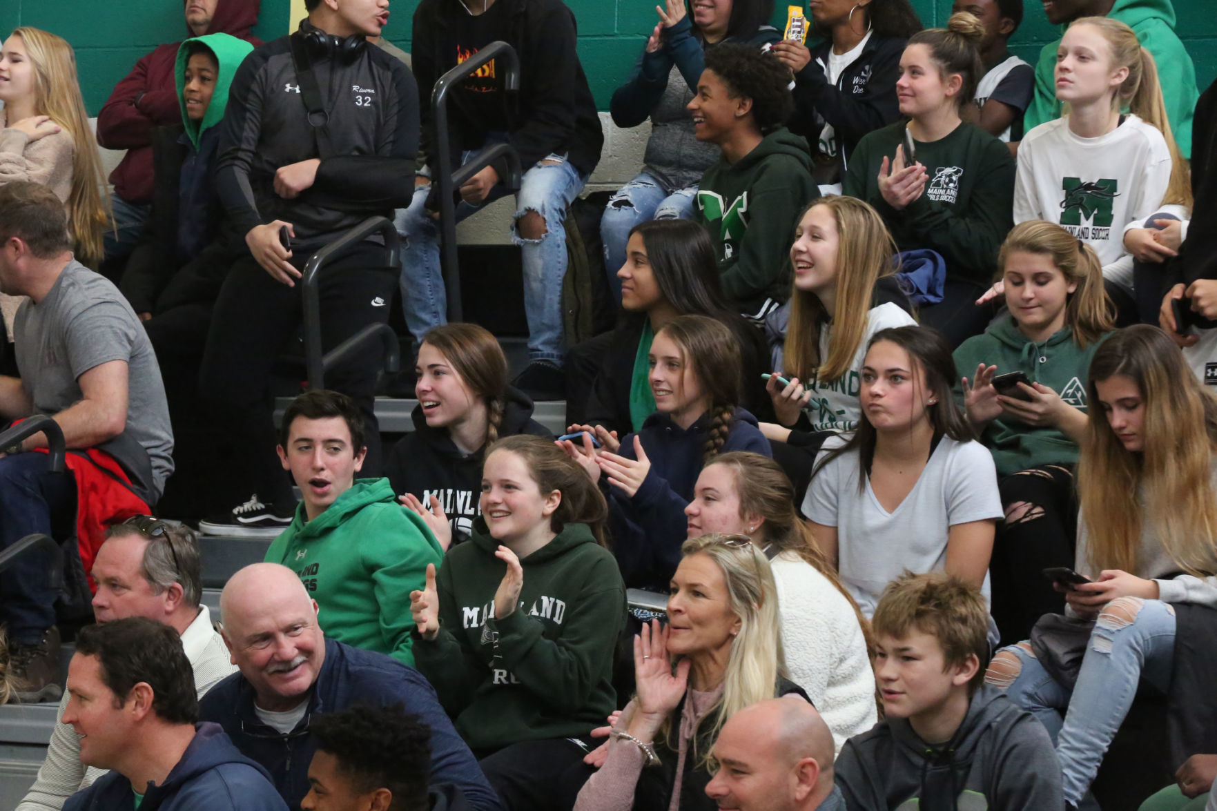 Mainland Cedar Creek boys basketball